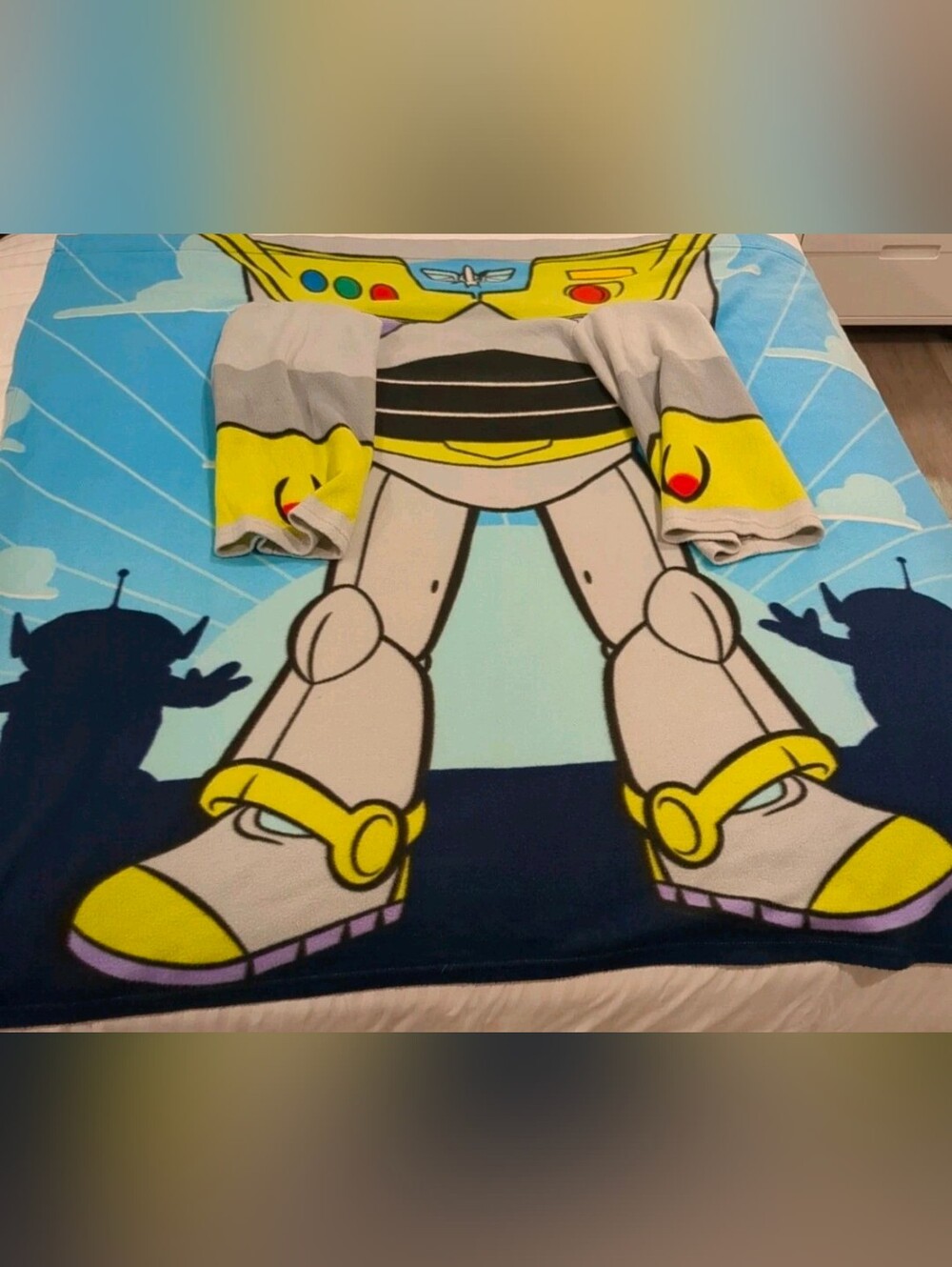 Toy Story Buzz Lightyear Fleece Blanket With Sleeves Youth Disney Pixar 48"x48"